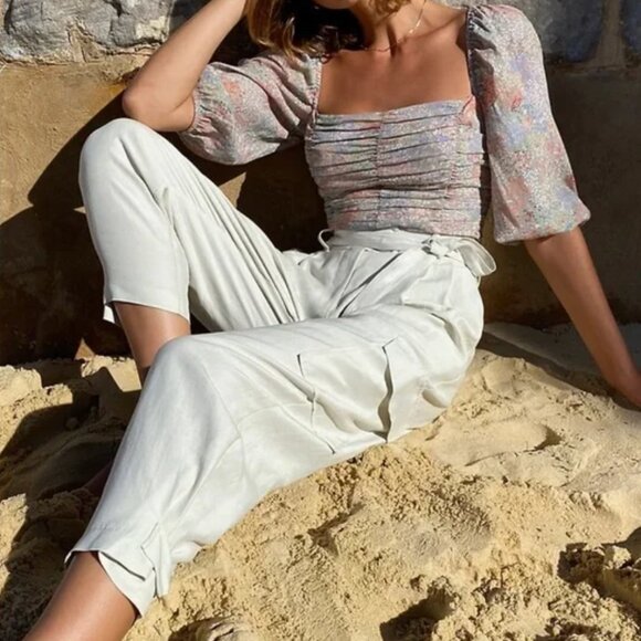ARITZIA WILFRED Kafka Linen Blend Cropped Cargo Pants in Cream Neutral Size US 0 - Picture 1 of 16